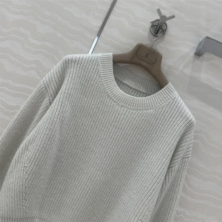 BC Crew-Neck Cashmere Sweater off-white